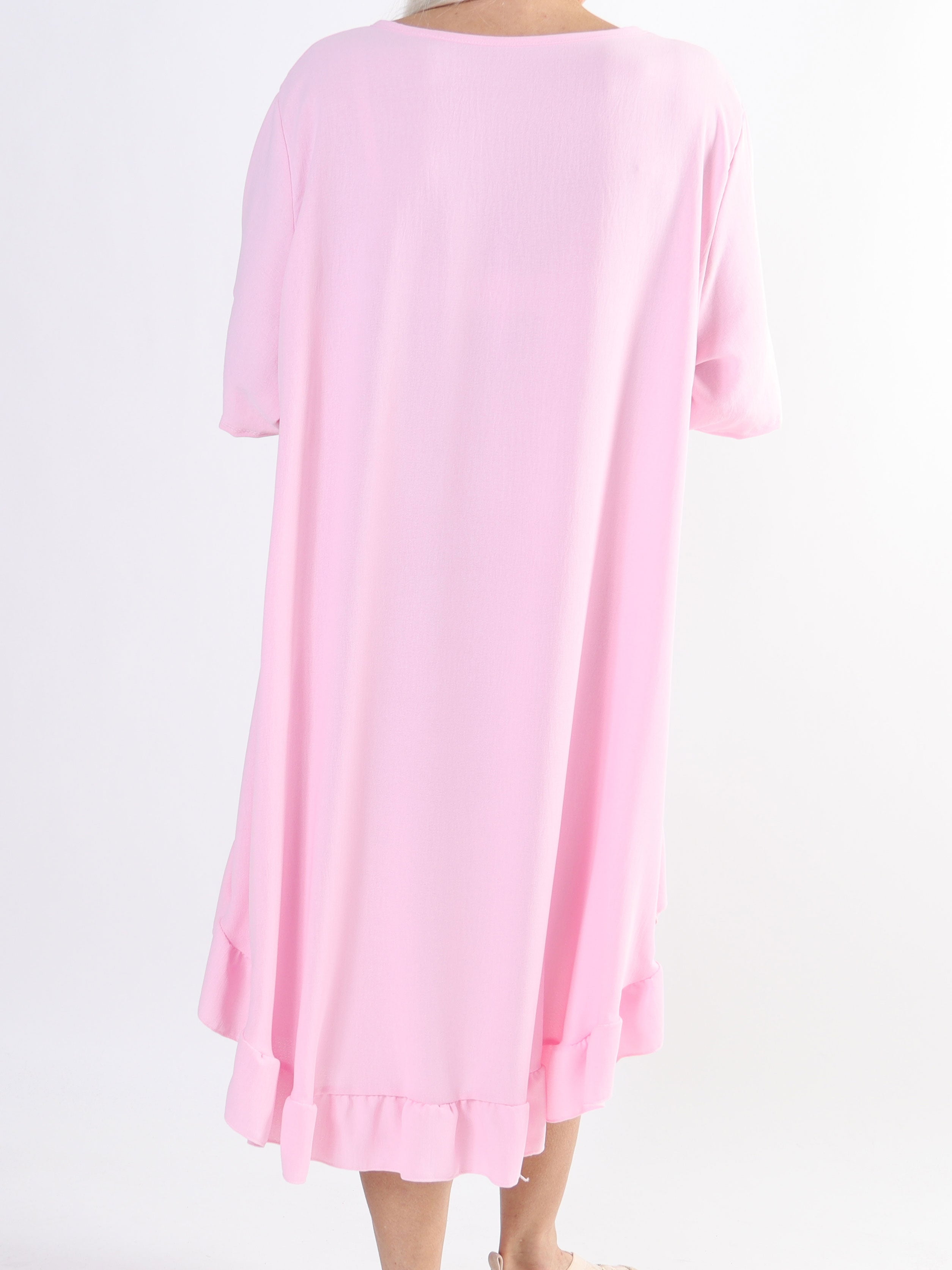 Emmelie - Plus size kjole i viskoseblanding med lommer.